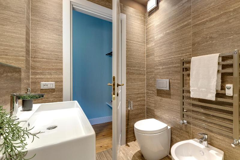 Frida Luxury Apartment by Mamo Florence - image 10