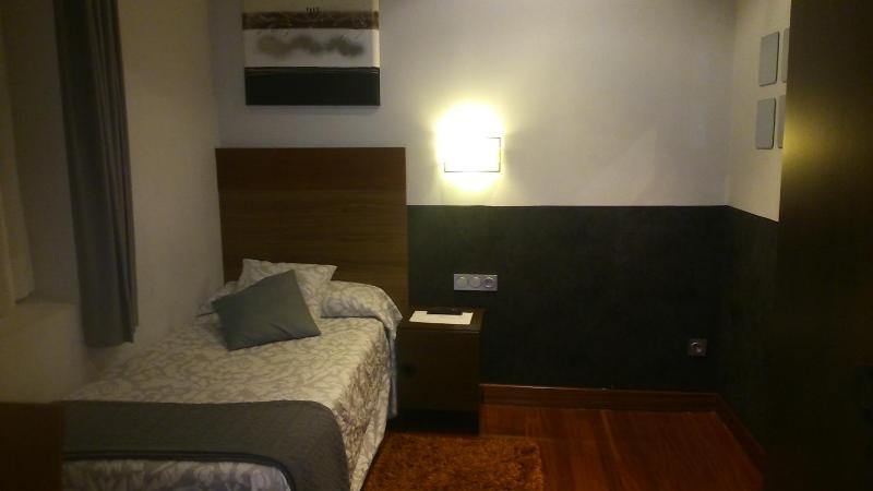 Single Room (1 Adult) image 4
