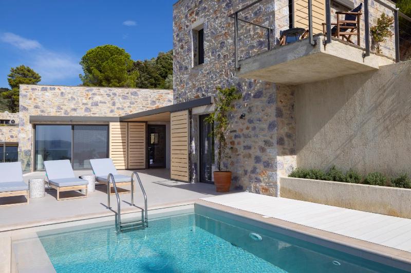 Kechria Bay Villas - image 17