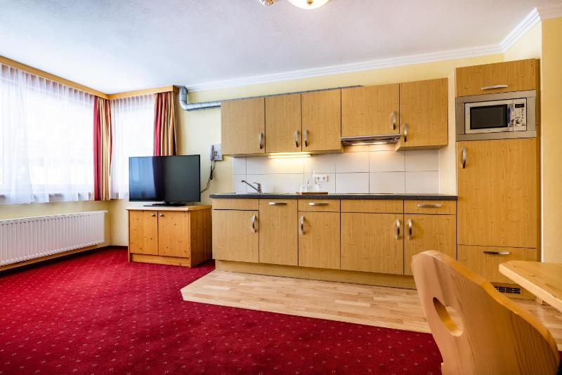 Three-Bedroom Apartment image 4