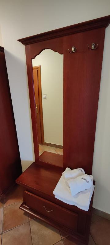 Apartment with Lake View image 4