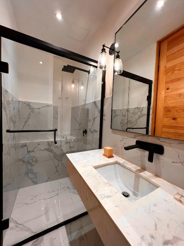 Suite image 1