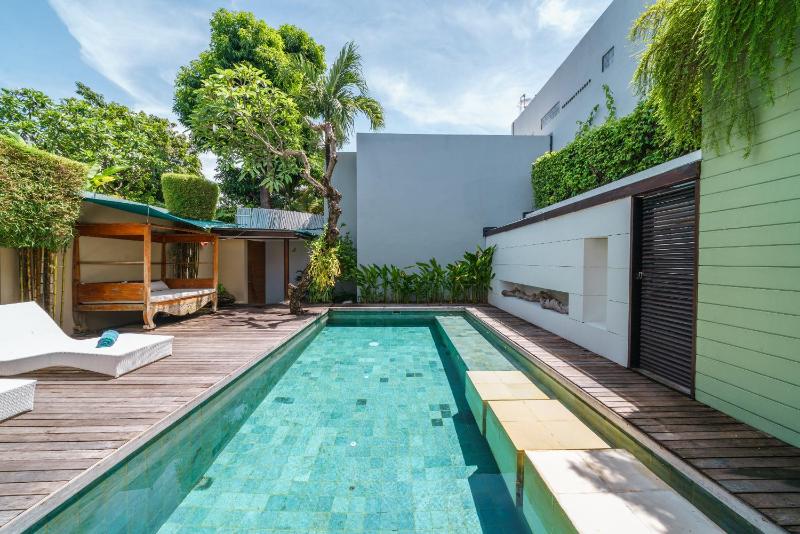 Villa Rio - Contemporary 2BR Villa in Downtown Seminyak - image 30