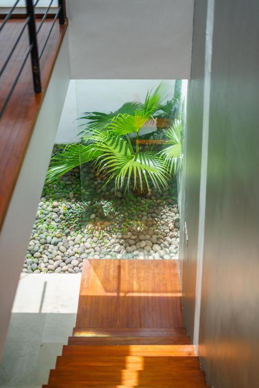 Villa Rio - Contemporary 2BR Villa in Downtown Seminyak - image 11