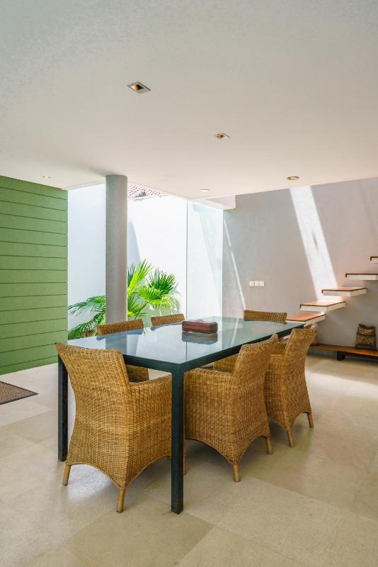 Villa Rio - Contemporary 2BR Villa in Downtown Seminyak - image 5