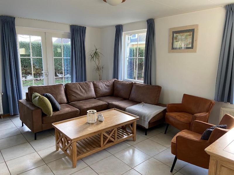 Deluxe Four-Bedroom Bungalow (8 adults) image 3