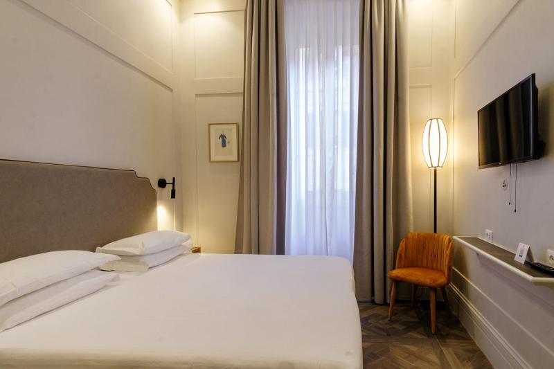 Superior Double or Twin Room - Annex image 4