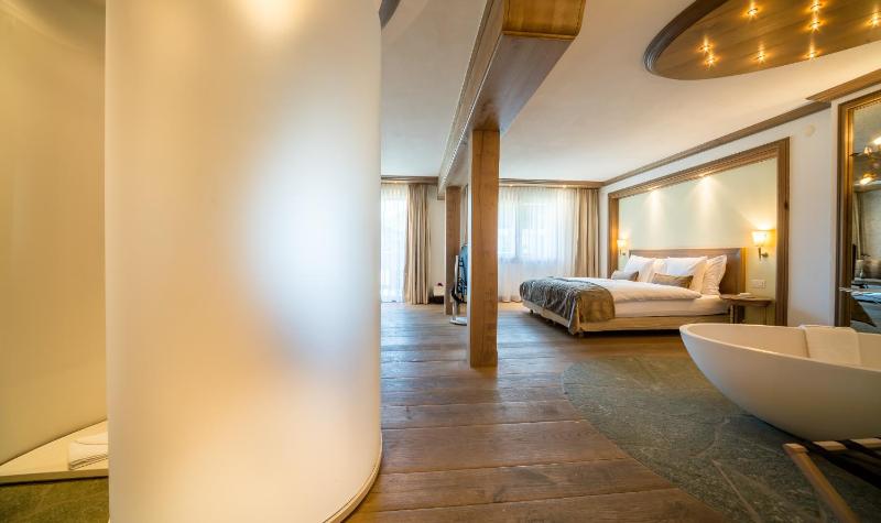 Junior Suite image 3