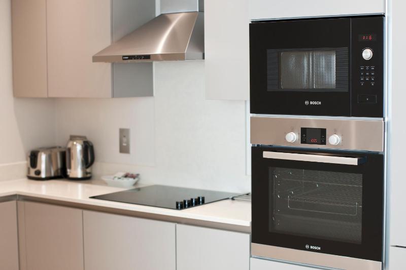 Studio Apartment image 3