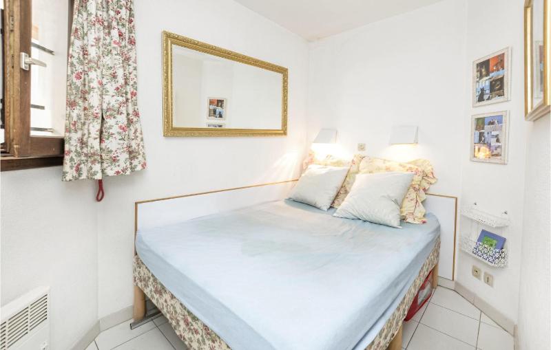 1 Bedroom Beautiful Apartment In Cannes - image 22