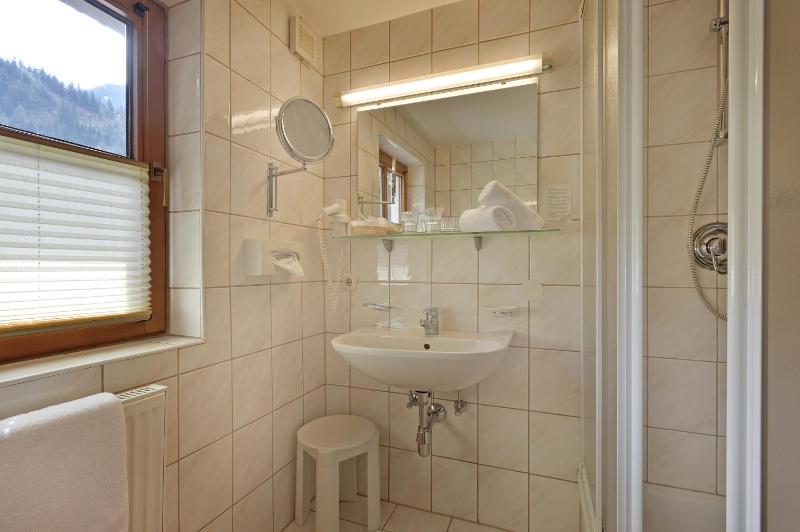 Double Room image 2