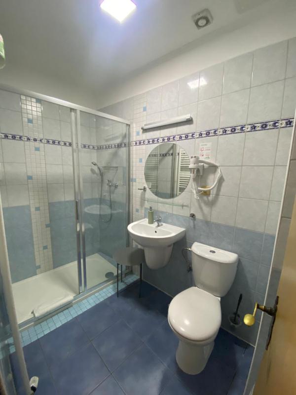 Double Room image 1