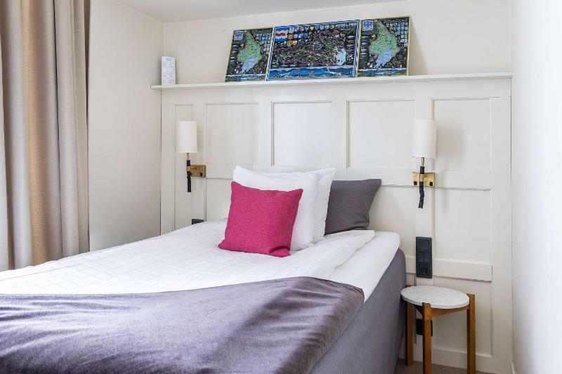 Standard Single Room image 1