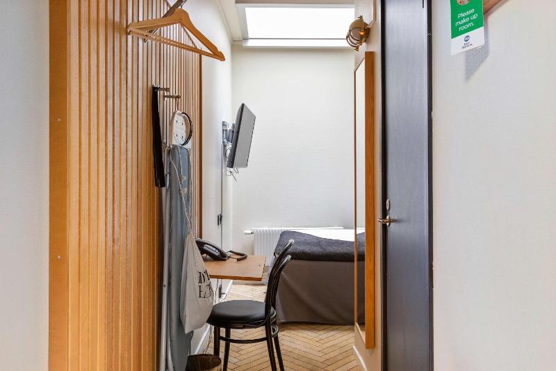 Economy Single Room - Non-Smoking image 1