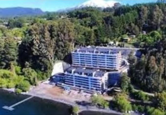 Gran departamento de Lujo en primera línea en PUCON acceso directo al Lago - image 9