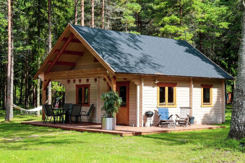 Captens House image 1