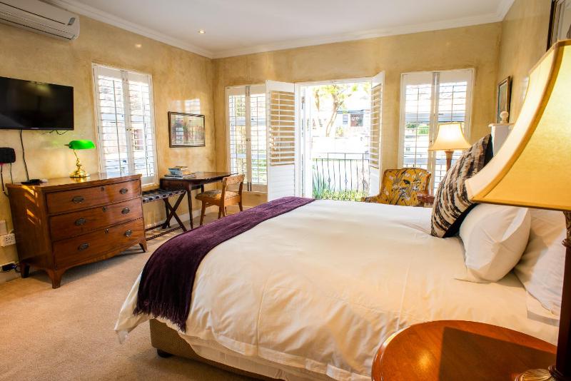 Leighwood Lodge - image 2