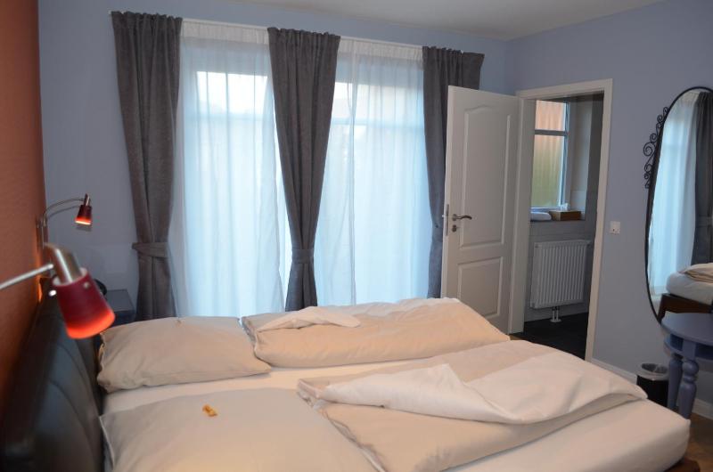Comfort Double Room with Terrace image 4