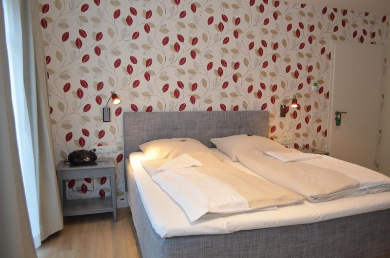 Comfort Double Room with Terrace image 3