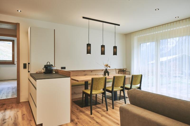 Superior Apartment image 1