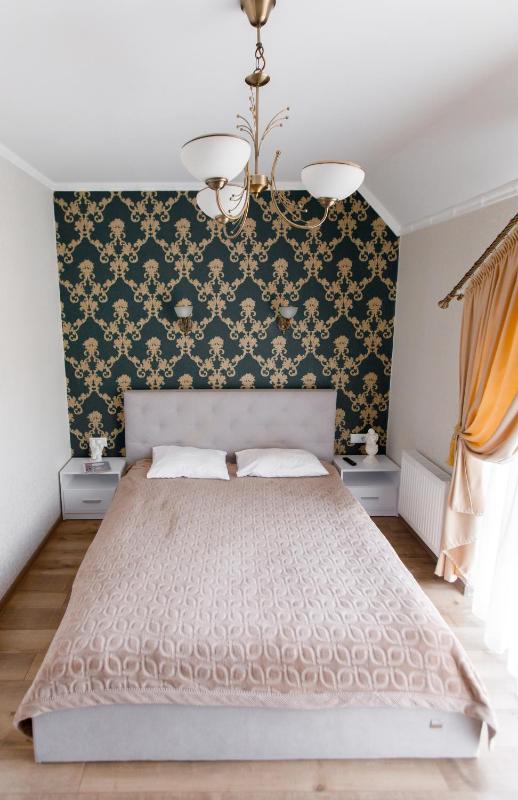 One-Bedroom Apartment image 3
