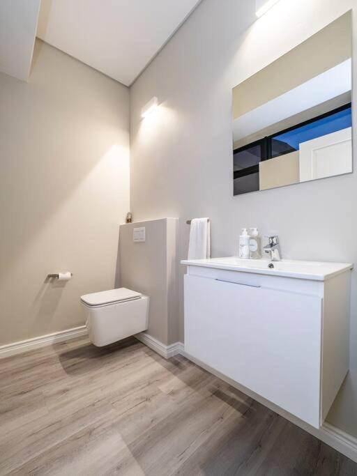 Benguela Cove - Utopia - image 10