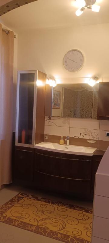 Double Room image 3