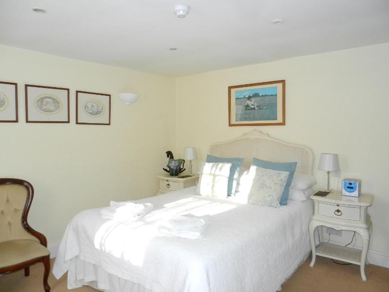 Large Family Room (4 Adults) image 1