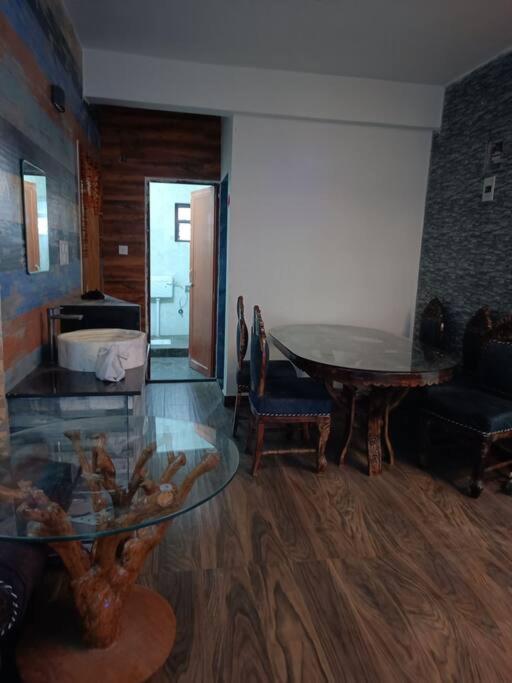 Fancy and Modern Apartment - image 21