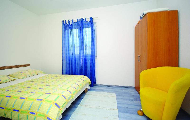 Apartments Makarska - image 20
