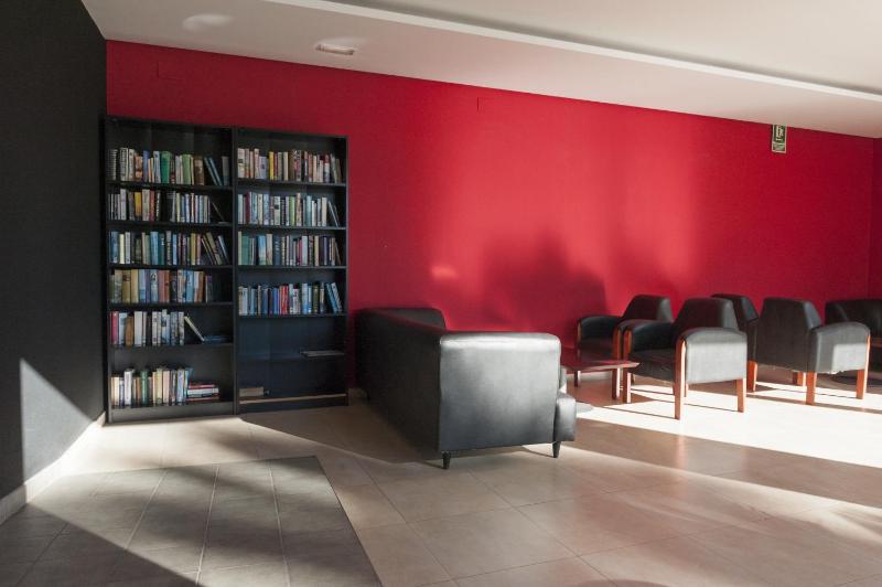 Apartamentos Michel Angelo Benidorm - image 8