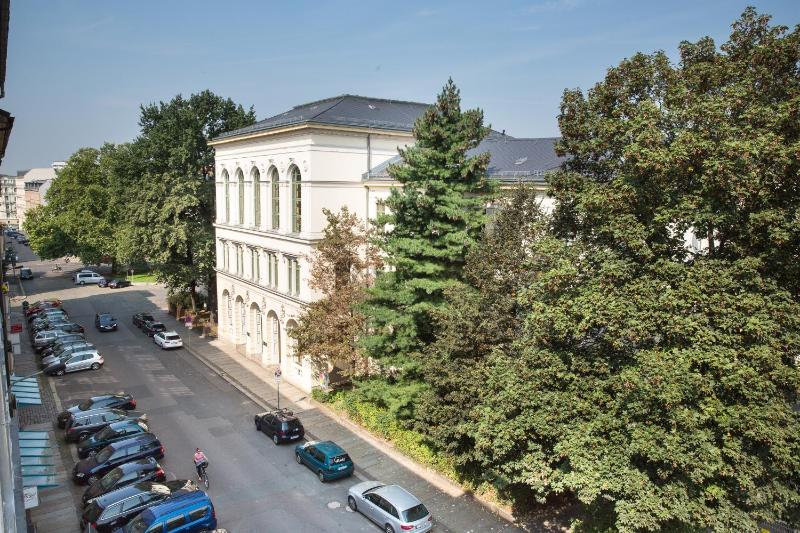 Studio Apartment - Paul-Gruner-Str. 51 image 2