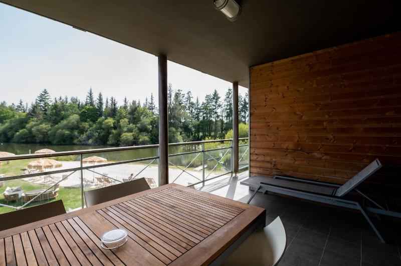 Superior Suite image 3