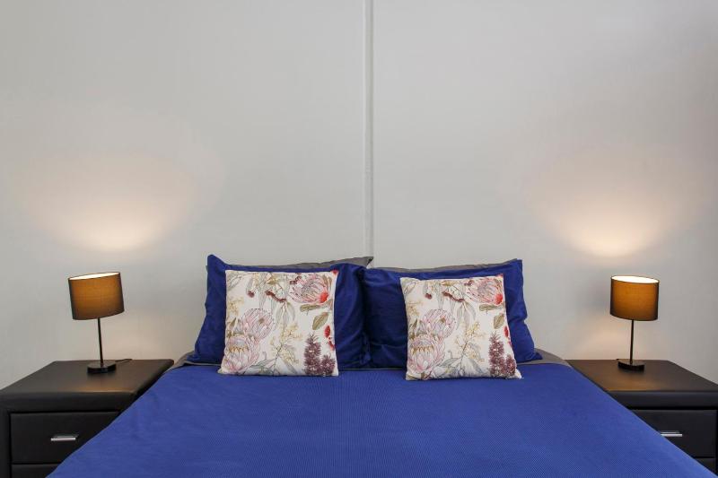 Waverley apartment F-two bedrooms wifi available - image 9