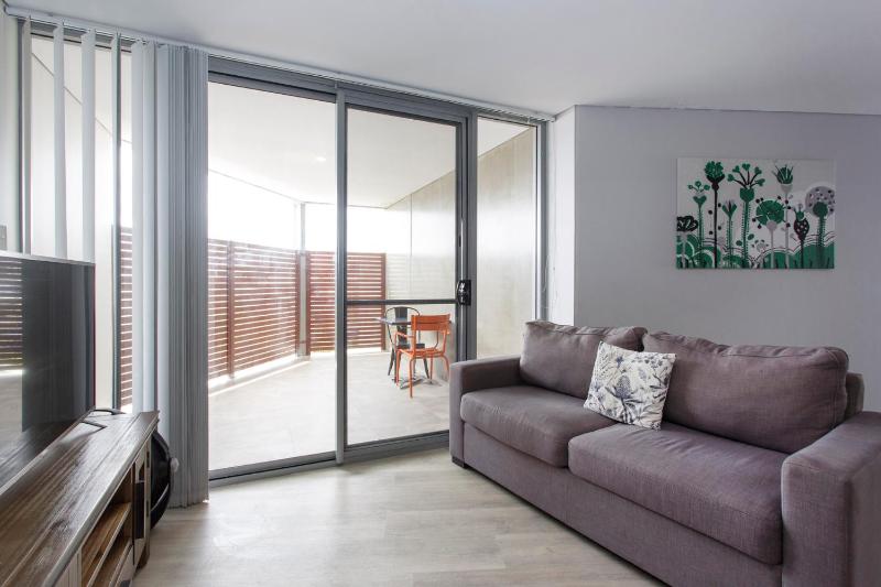 Waverley apartment C-one bedroom wifi available - image 3