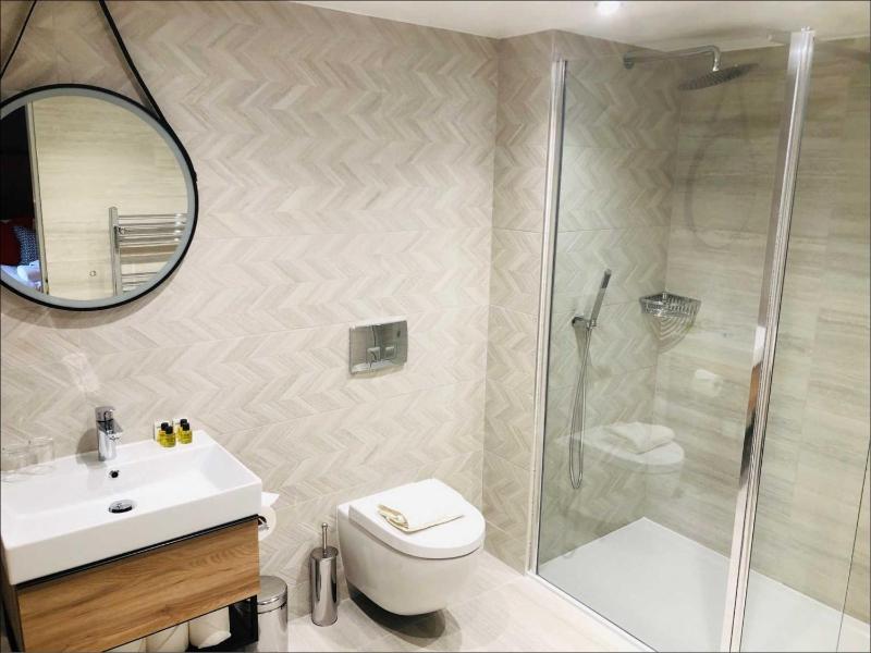 Standard Single Room image 2