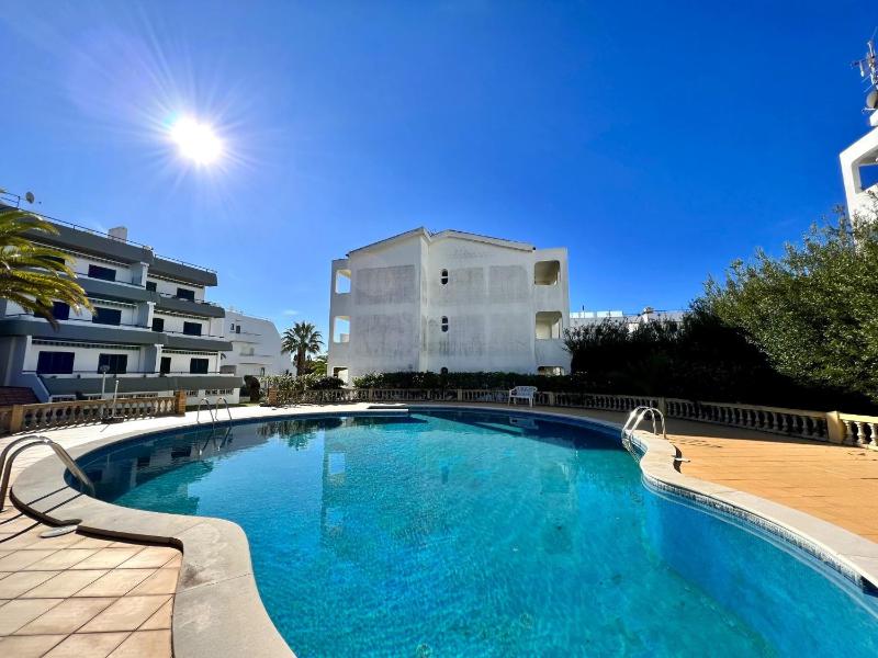 Albufeira Delight with Pool by Homing - image 4