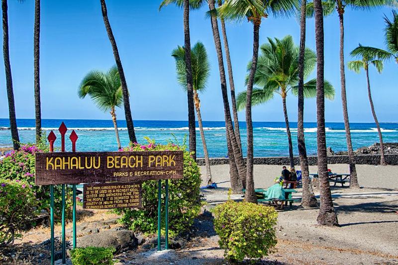 Beach Villas Kahaluu on Kona Coast - image 17