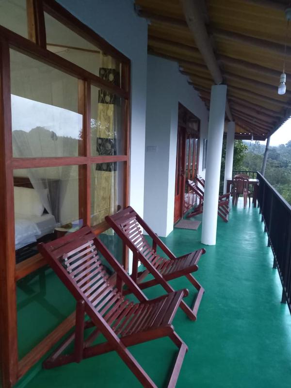 Chamodya Home Stay - image 4