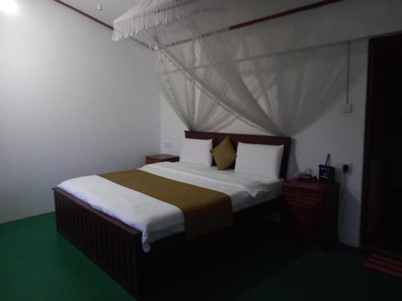 Chamodya Home Stay - image 26