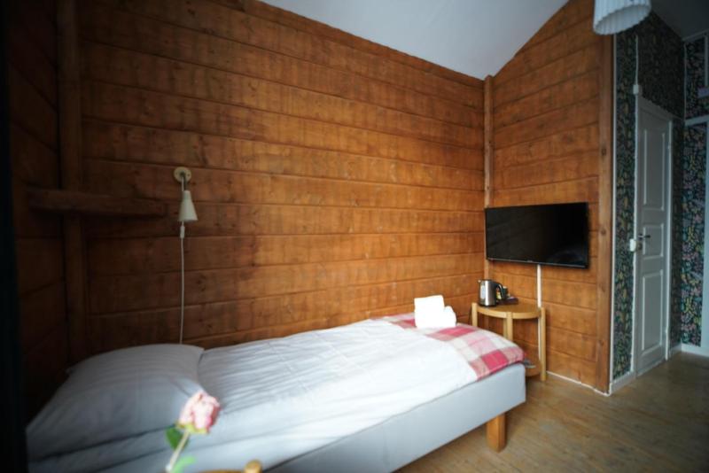 Single Room image 1