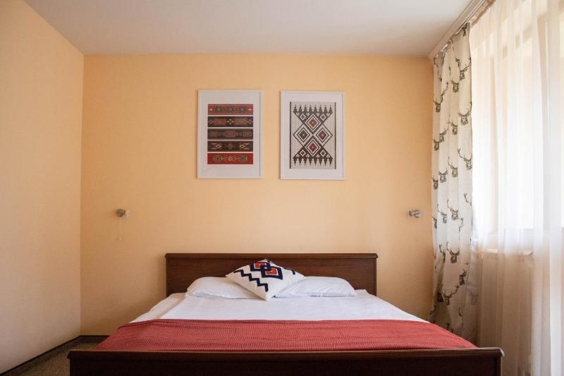 One-Bedroom Suite image 4