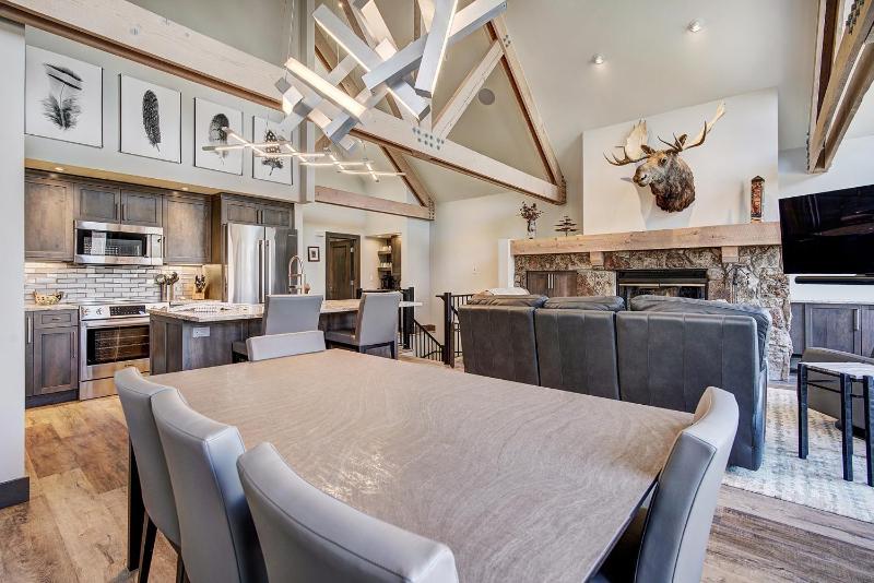 3BR Ski-In Beaver Creek Retreat Fully Renovated! - image 22