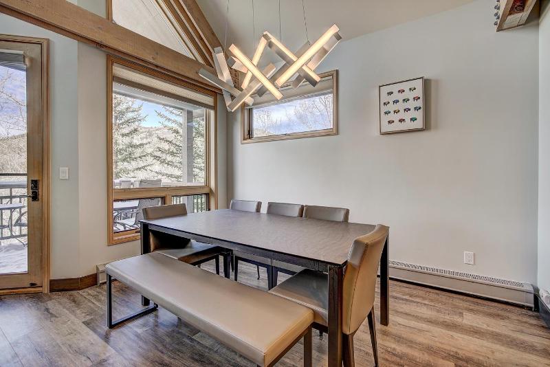 3BR Ski-In Beaver Creek Retreat Fully Renovated! - image 5