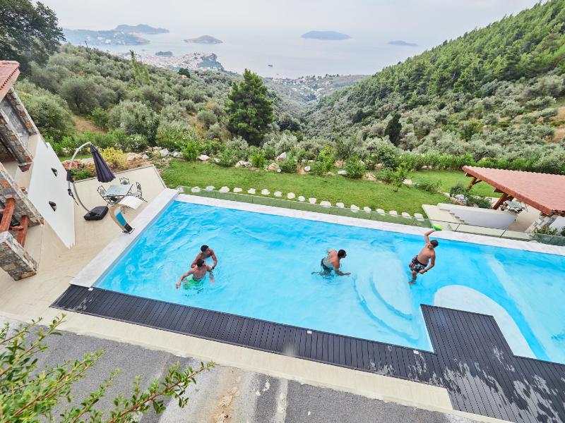 Sky Sea Resort Skiathos - image 3