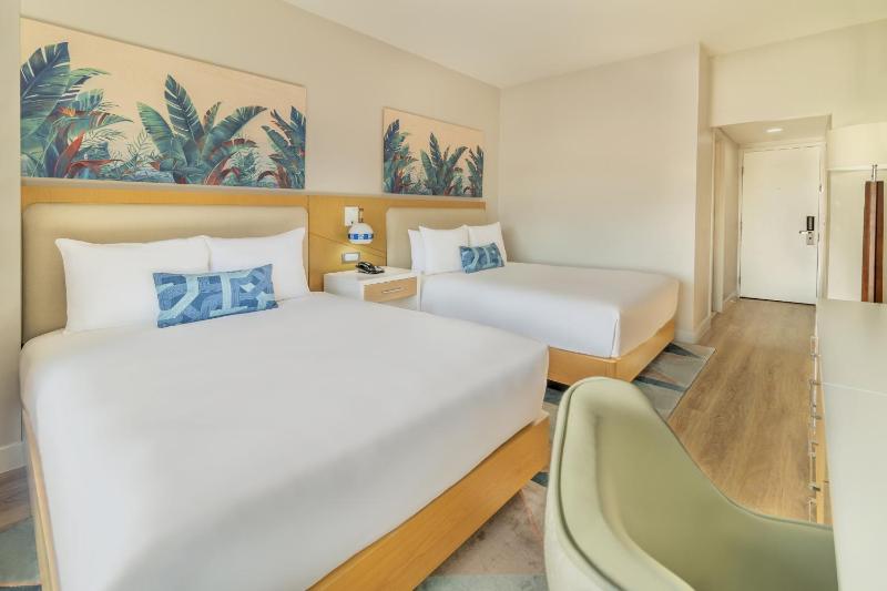 Two Queen Beds Oceanfront Balcony image 1