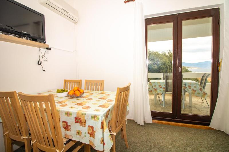 Apartments by the sea Baska Krk - 20424 - image 8