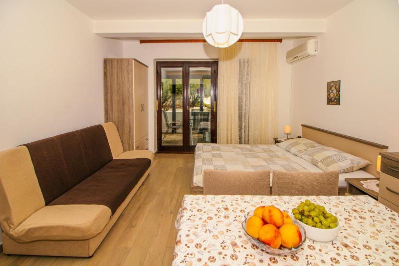 Apartments by the sea Baska Krk - 20424 - image 12