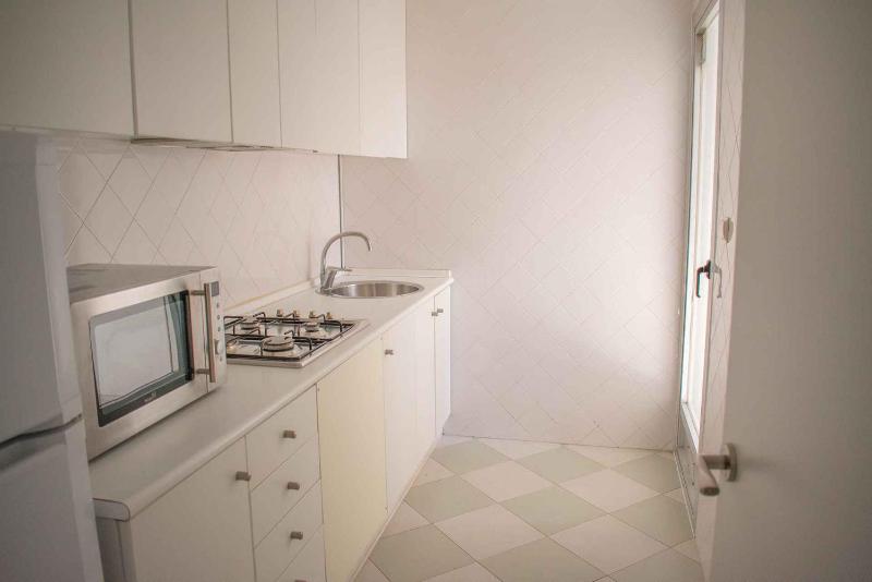 Two-Bedroom Apartment (4-6 Adults) image 3