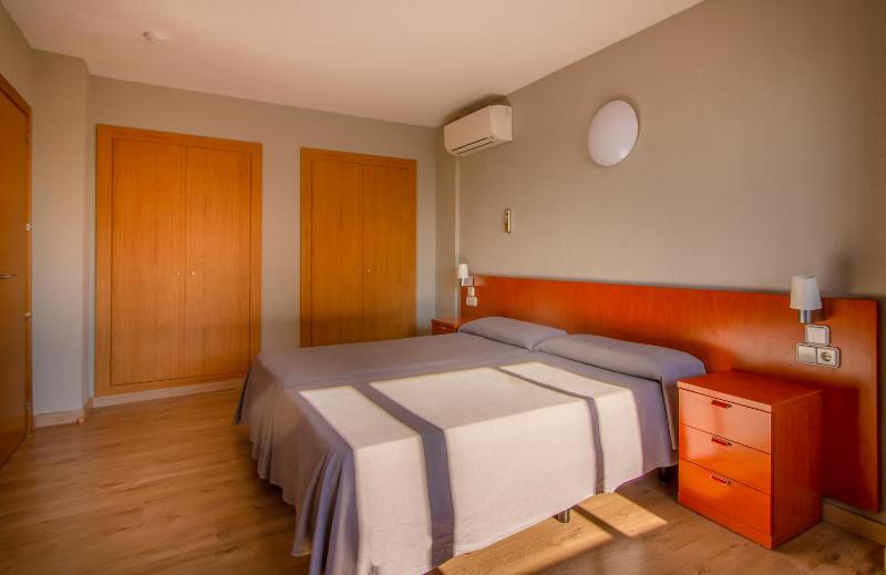 Apartamentos Michel Angelo Benidorm - image 6